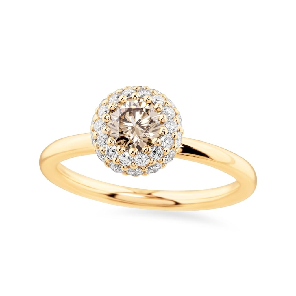 Ring with champagne diamond