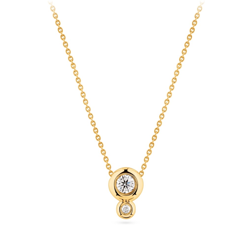 Pendant with diamonds