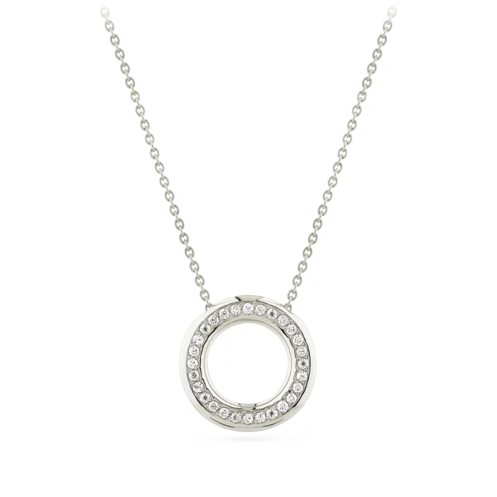 PENDANT WITH DIAMONDS