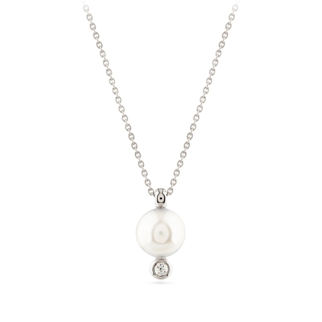 Pendant with  pearl and round brilliant diamond