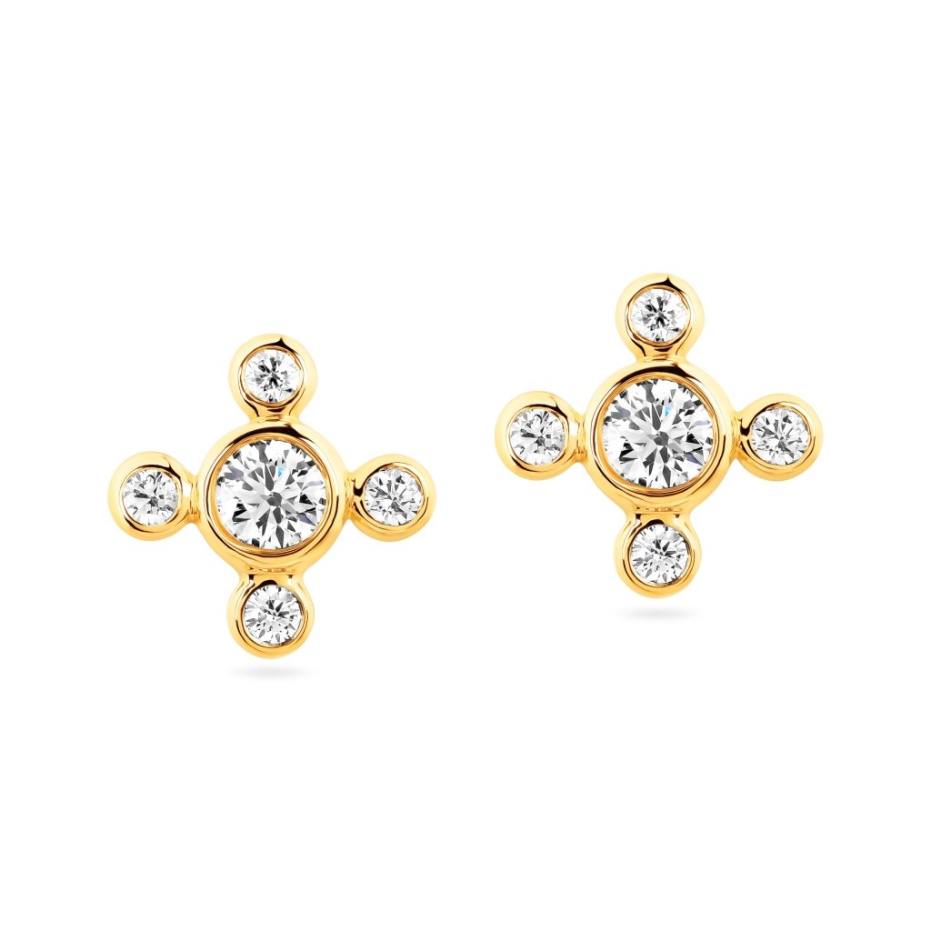 Earrings with diamonds