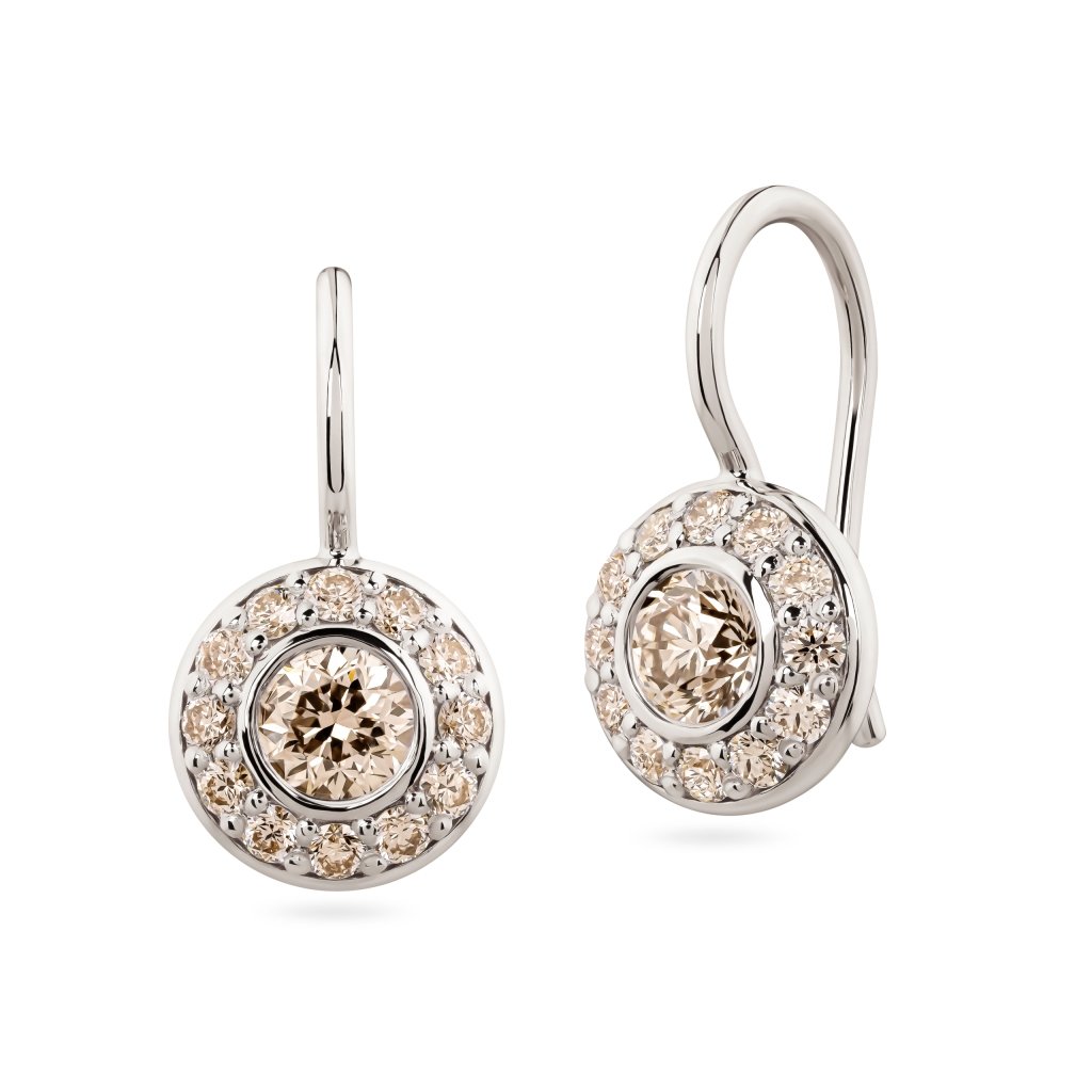 Earrings with champagne diamonds