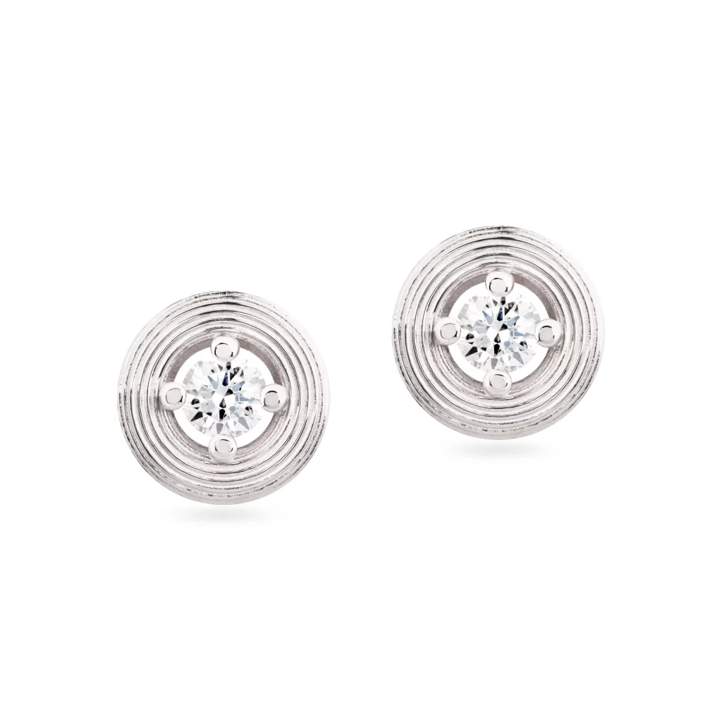 AUSKARAI NOA SU DEIMANTAIS