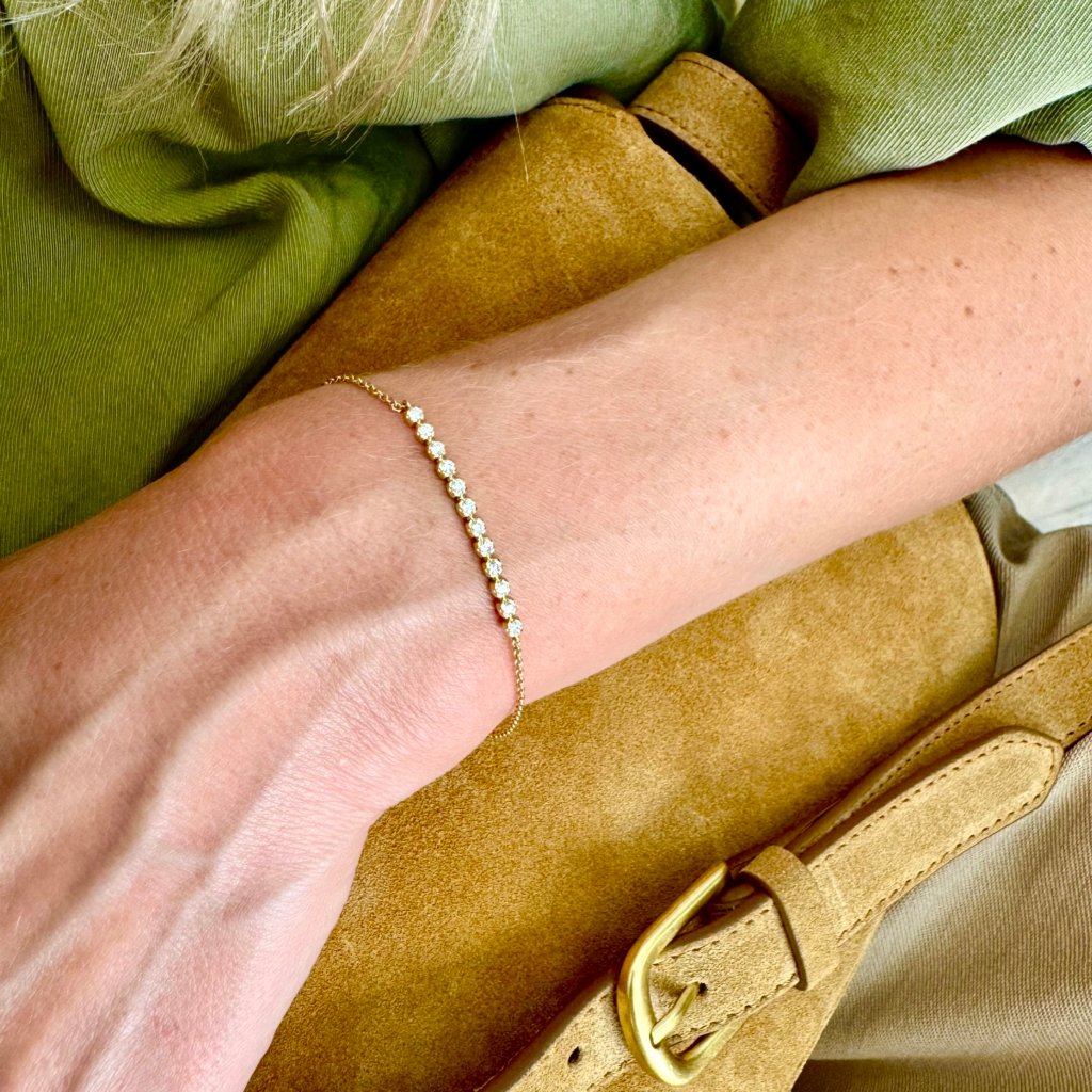 APYRANKĖ ARISTOS SU ŠAMPANINIAIS DEIMANTAIS