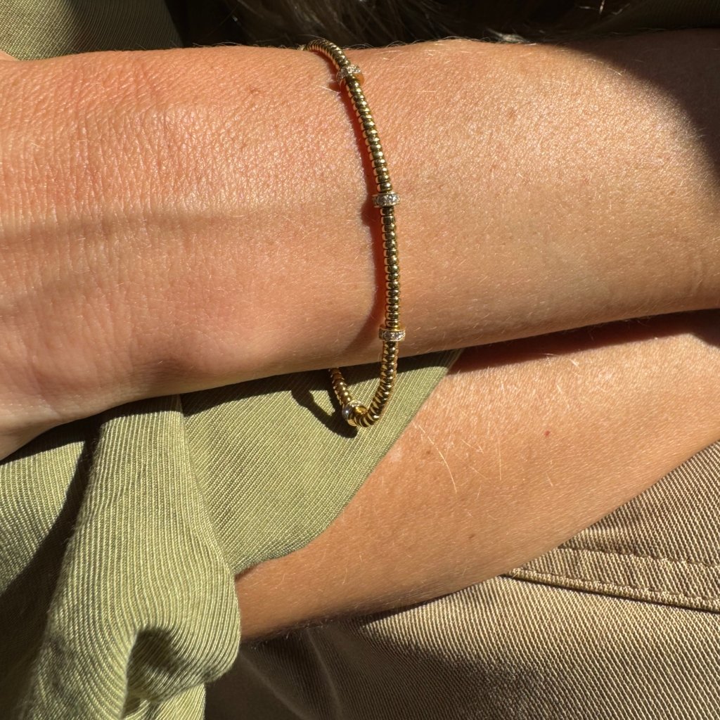 BRACELET WITH DIAMONDS